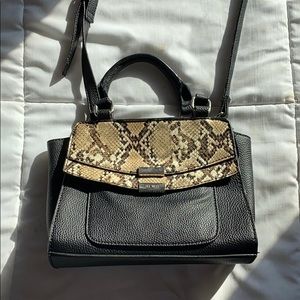 Nine West crossbody purse